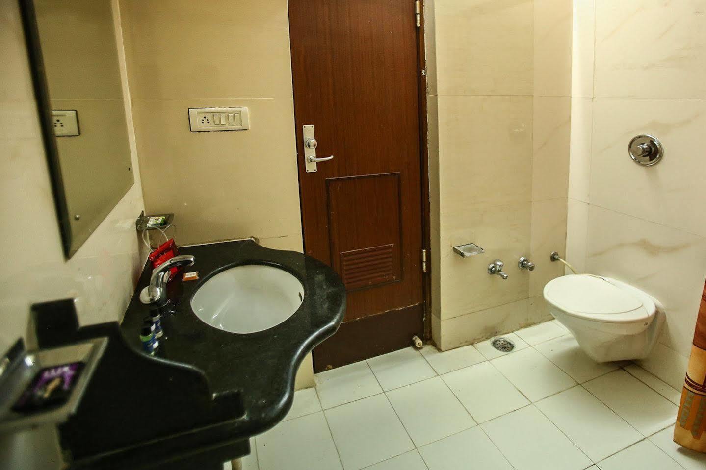 Oyo 9900 Hotel Pioneer Plaza Jodhpur  Exterior photo